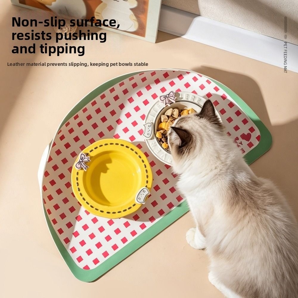 แผ่นรองอาหารสัตว์เลี้ยงหนัง PU - Food Storage With Scoop บทวิจารณ์และราคา